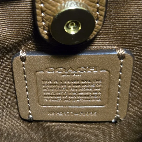 Coach Mini Town Bucket Bag with Cardholder Case In Coach Radial Rainbow - NWOT - Picture 11 of 12